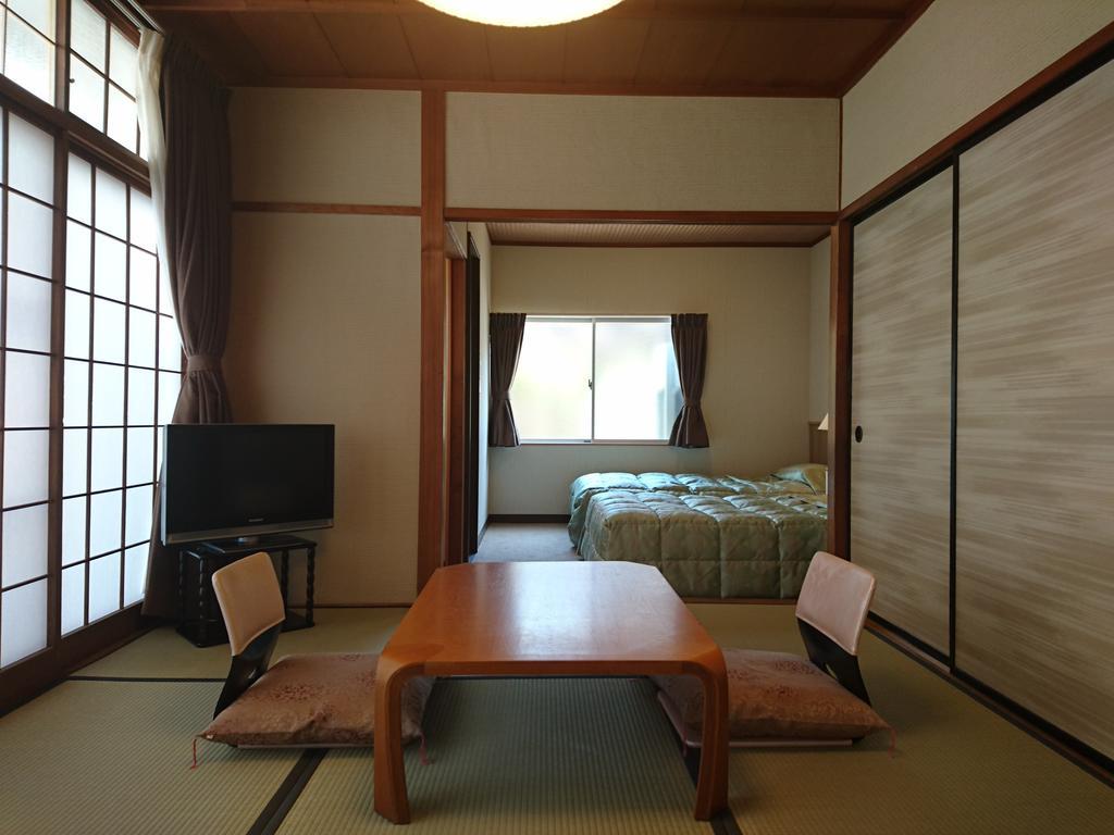 Onsen Guest House Aobato no Su Matsue Exterior foto